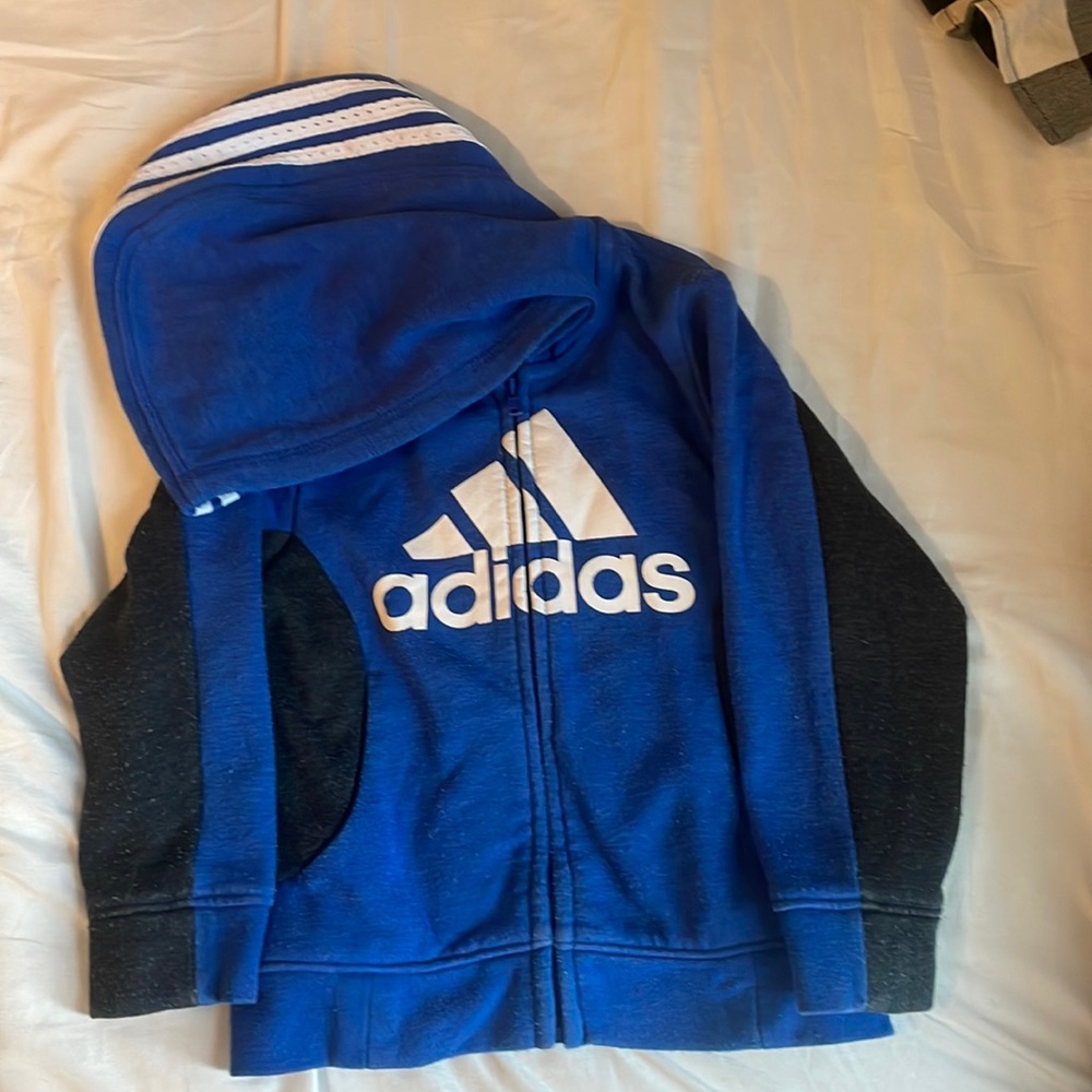 Bogo Boys adidas sweater 24 months & shirt